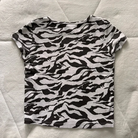 Topshop t-shirt - Picture 3 of 3